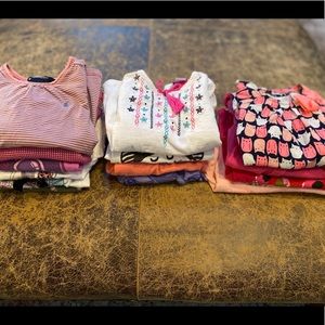 Lot of 14 girls long-sleeve shirts size 4/4T